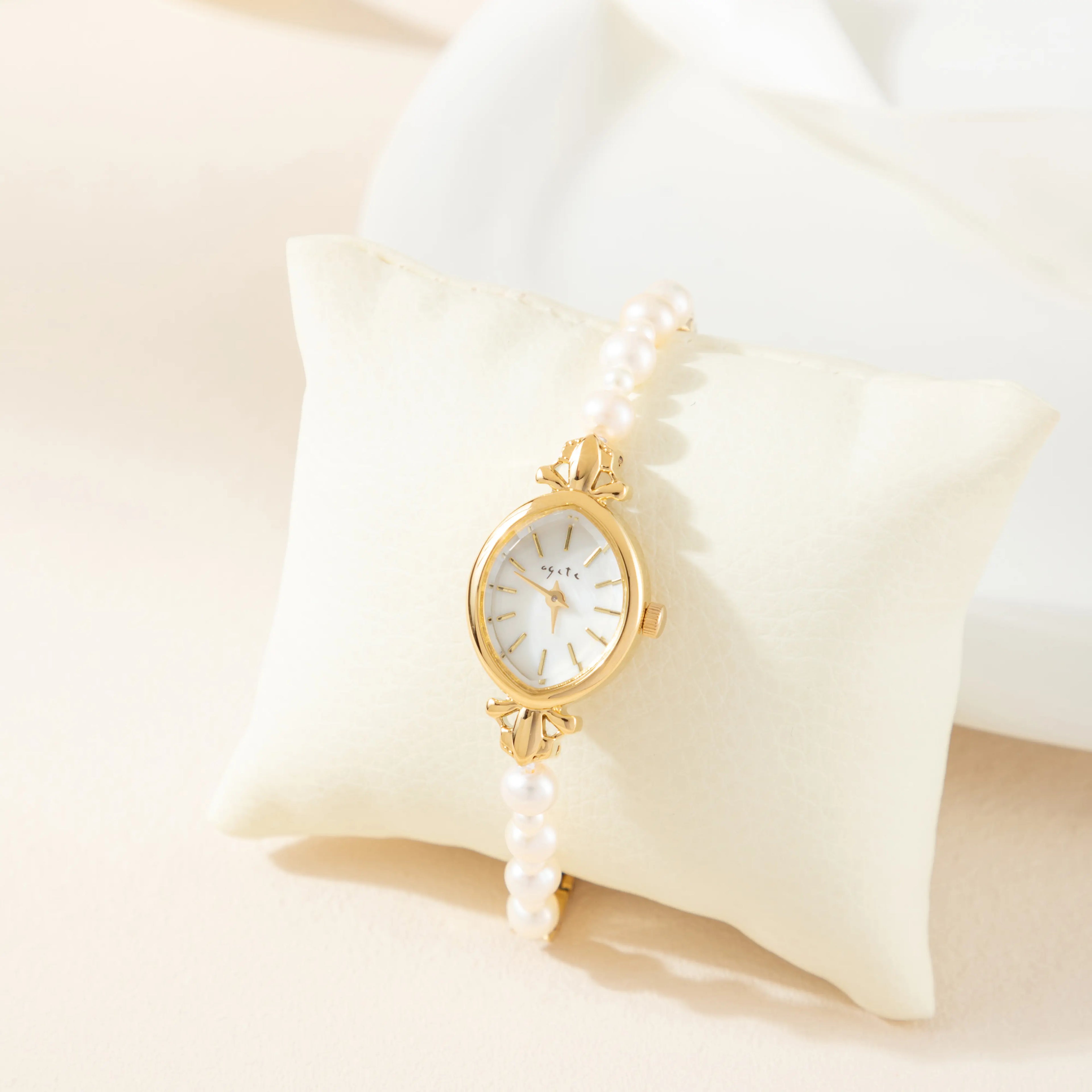 Lucky Fours Humir Women's Watch