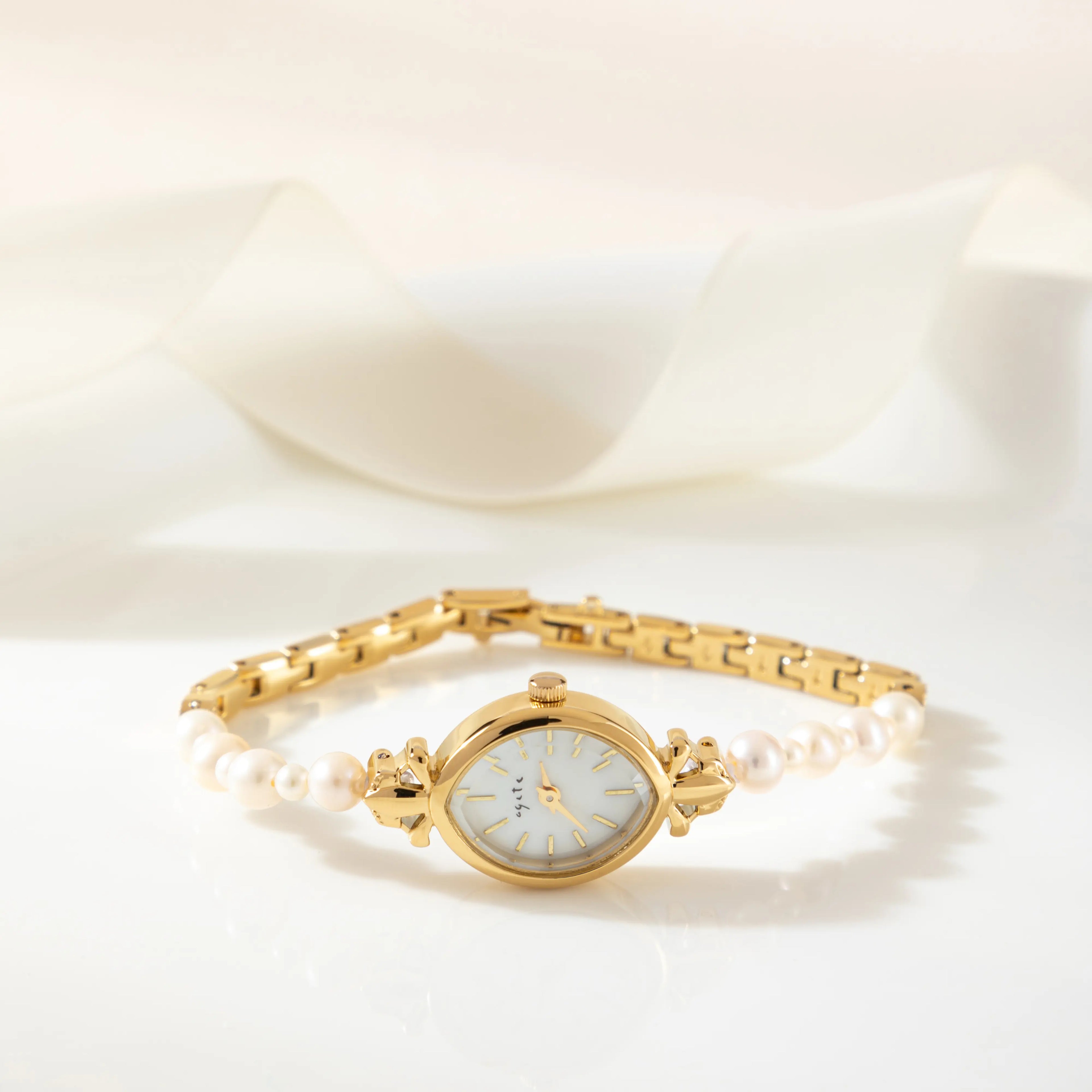 Lucky Fours Humir Women's Watch